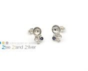 Zilveren (925) oorstekers met schoteltjes, granules en een edelsteen van Ioliet.